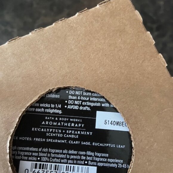 Bath and Body Works eucalyptus and spearmint 3 wick candle NEW - Picture 6 of 6